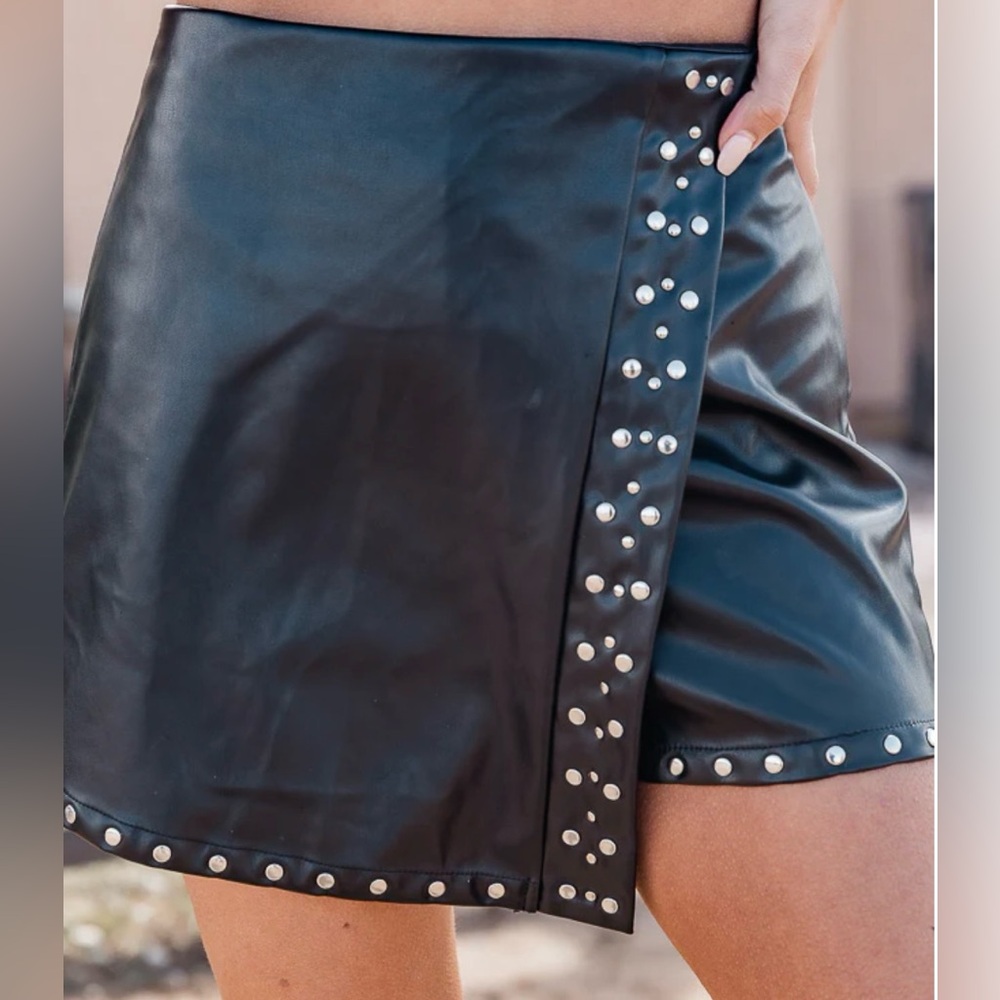 VICI Leather Skort